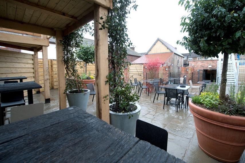 The Bath Arms Wetherspoon Hotell Warminster Exteriör bild
